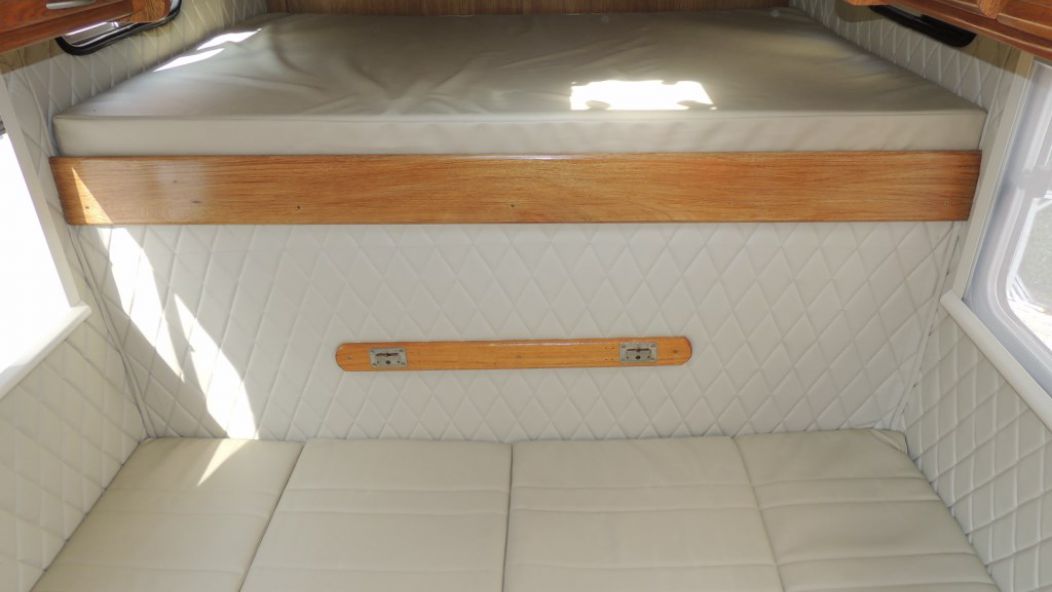 Premium Double Cabin 4x4 Premium Double Cabin 4x4