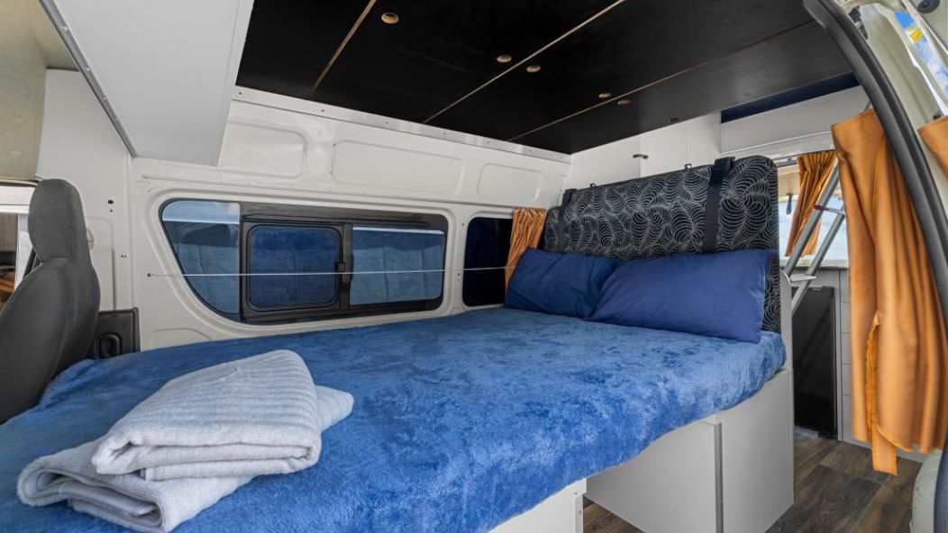 Maxie 4 Deluxe shower and toilet campervan