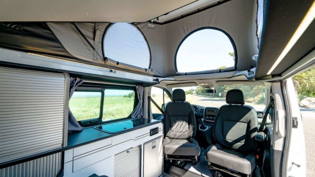Adventure Combi-Van (4 PAX) Adventure Combi-Van (4 PAX)