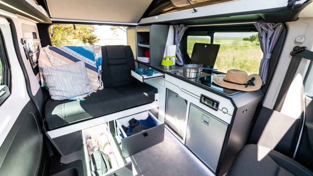 Adventure Combi-Van (4 PAX) Adventure Combi-Van (4 PAX)
