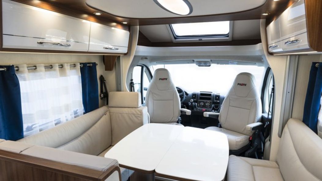 Classic Class B (5 PAX) Classic Class B (5 PAX)