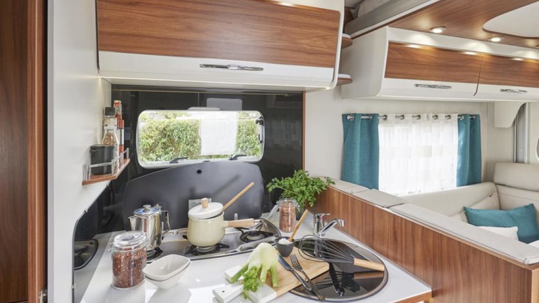 Classic Class B (5 PAX) Classic Class B (5 PAX)