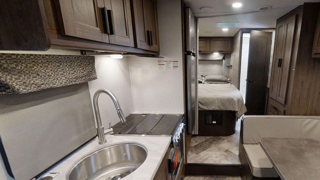 Compact Motorhome MHC Compact Motorhome MHC