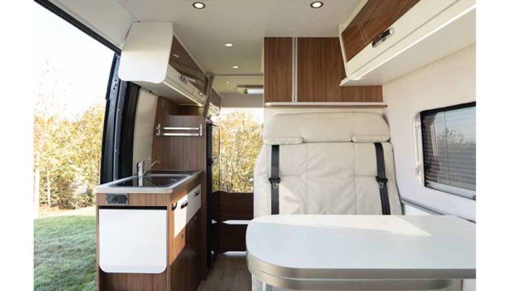 Adventure Campervan (4 PAX)