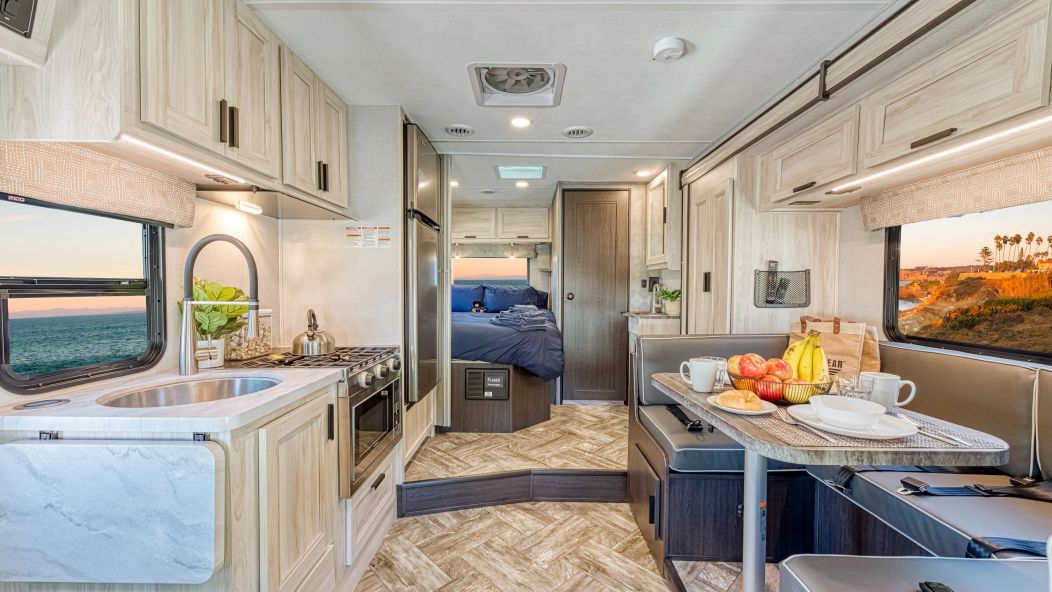 Non-slide Class C 23-25ft Non-slide Class C 23-25ft