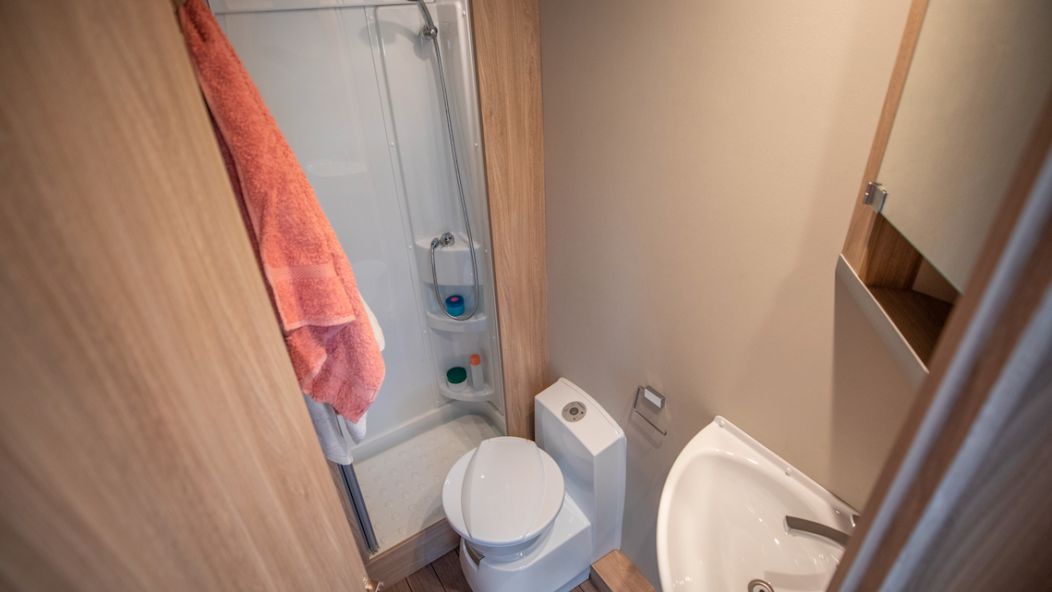Comfort Standard manual EU 4pax