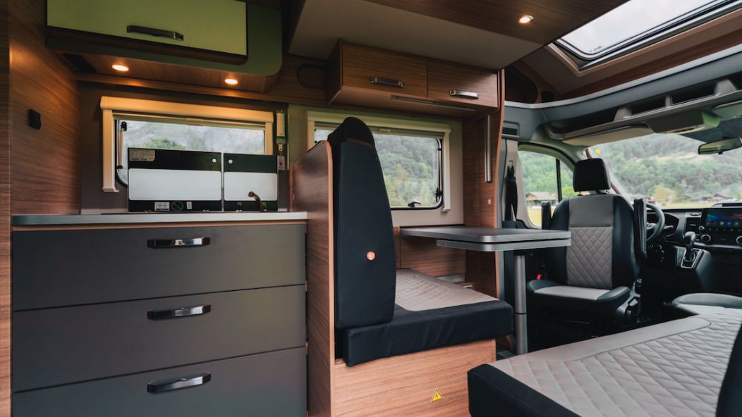 Comfort Standard Select Auto EU 5 pax