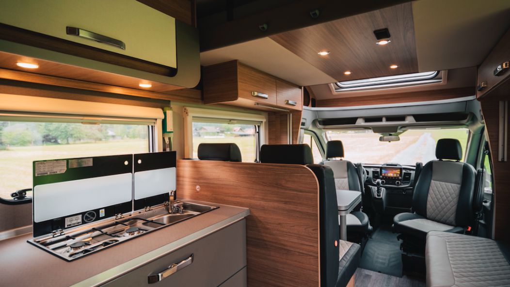 Comfort Standard Select Auto EU 5 pax