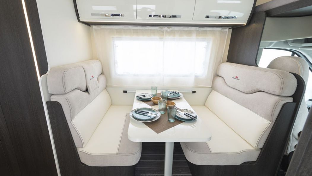 Premium Kronos 279M Premium Kronos 279M