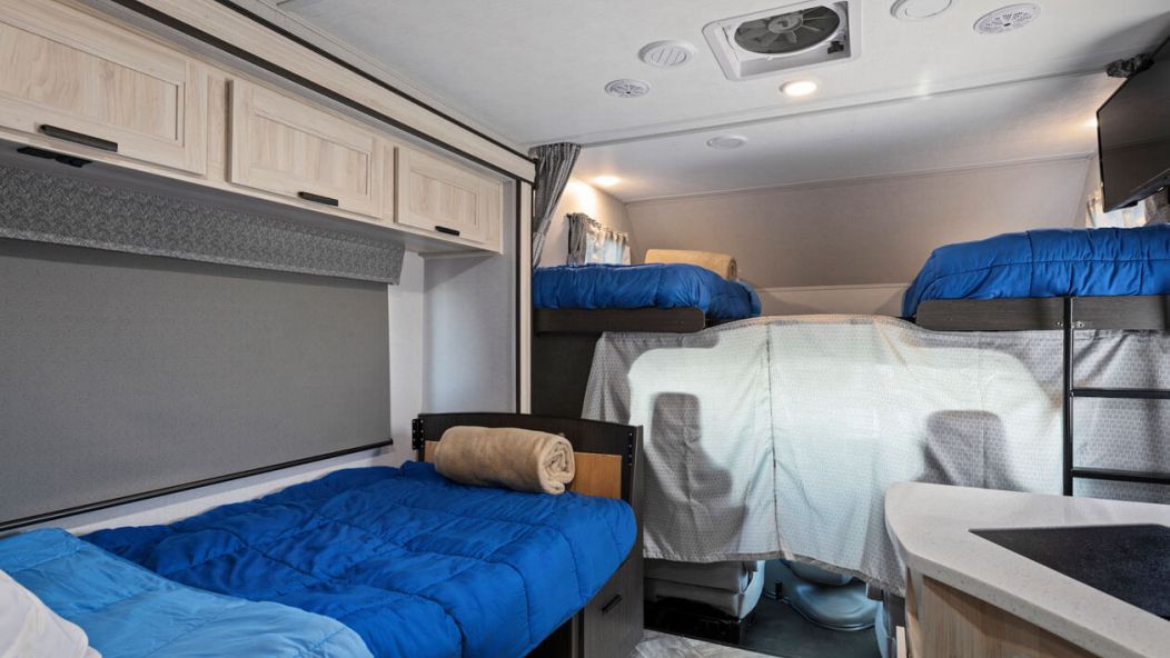 Midi Motorhome MHB Midi Motorhome MHB