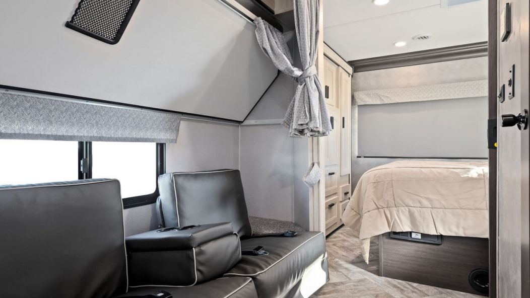 Maxi-Plus Motorhome Maxi-Plus Motorhome