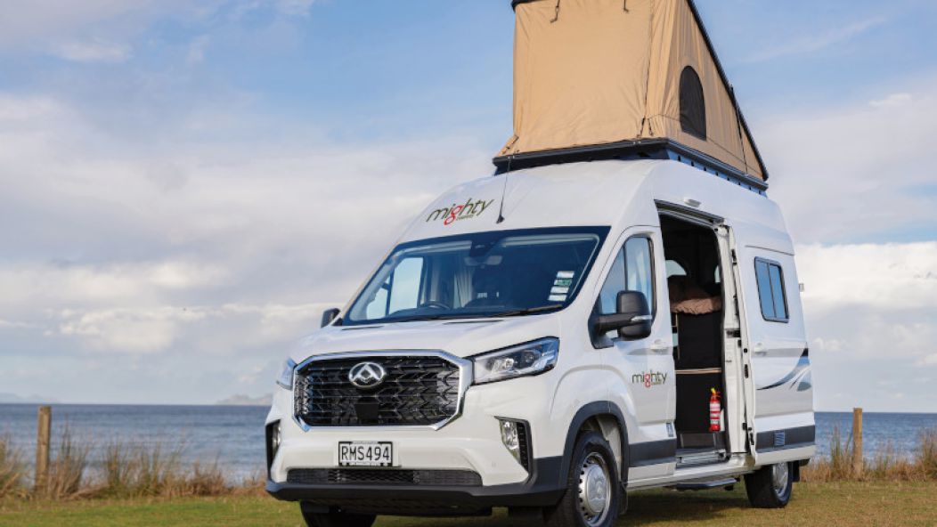 Mighty DeLITE Camper 
