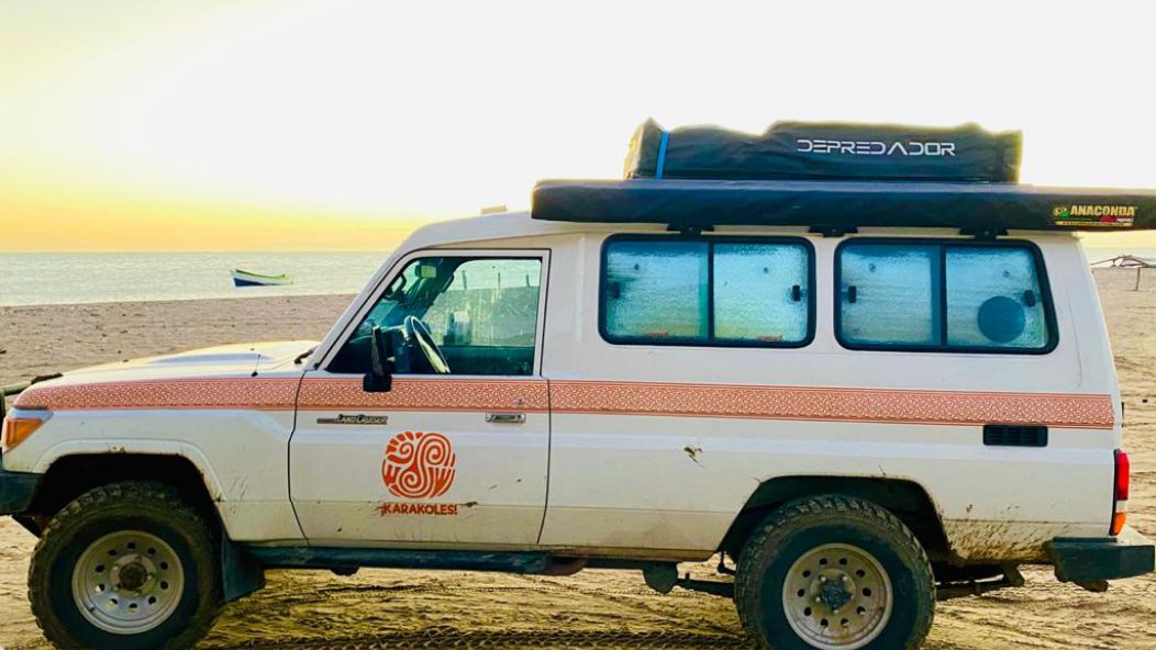 Toyota Landcruiser Rooftoptent Toyota Landcruiser Rooftoptent