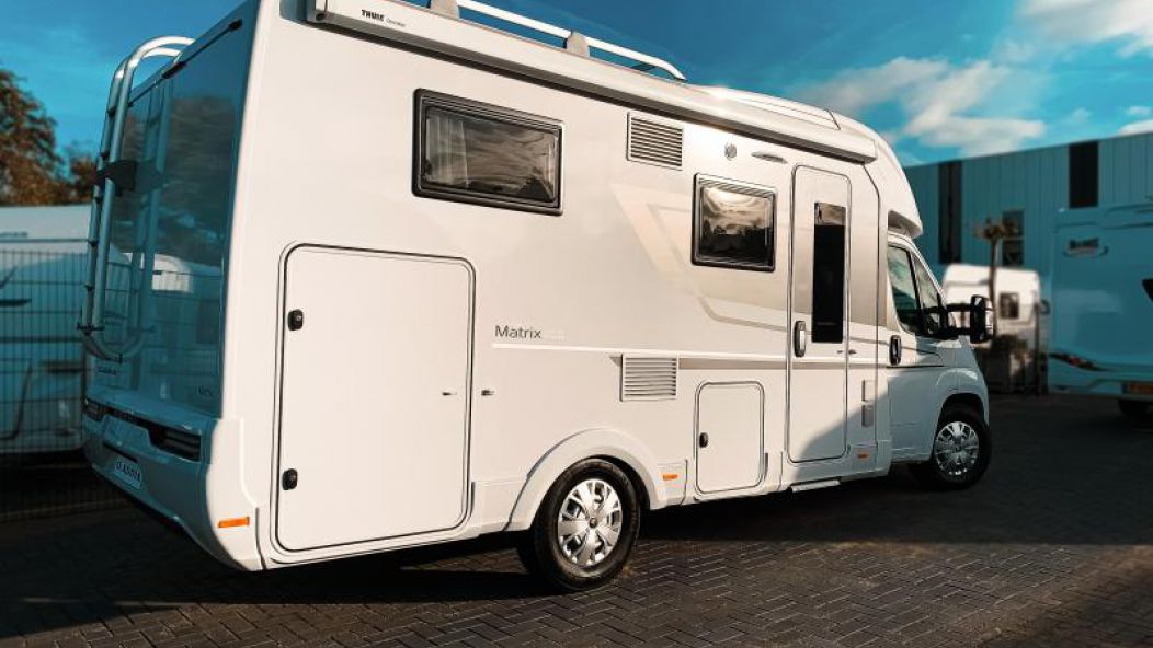 Camper (4 pax) Camper (4 pax)