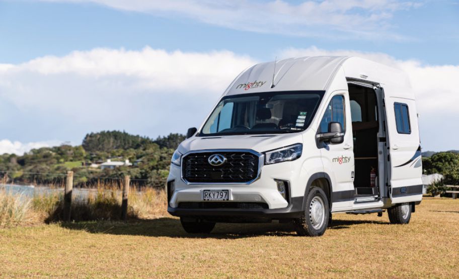 Mighty HiLITE Camper 