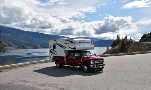 Truck Camper with Bunk-Slide-out Truck Camper with Bunk-Slide-out