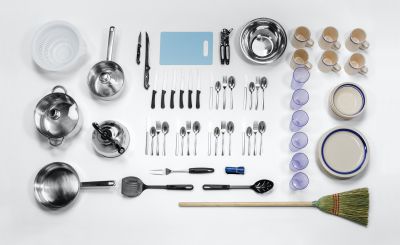 Extras: kit personal y utensilios de cocina