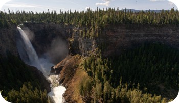 2- Helmcken Falls, Canada